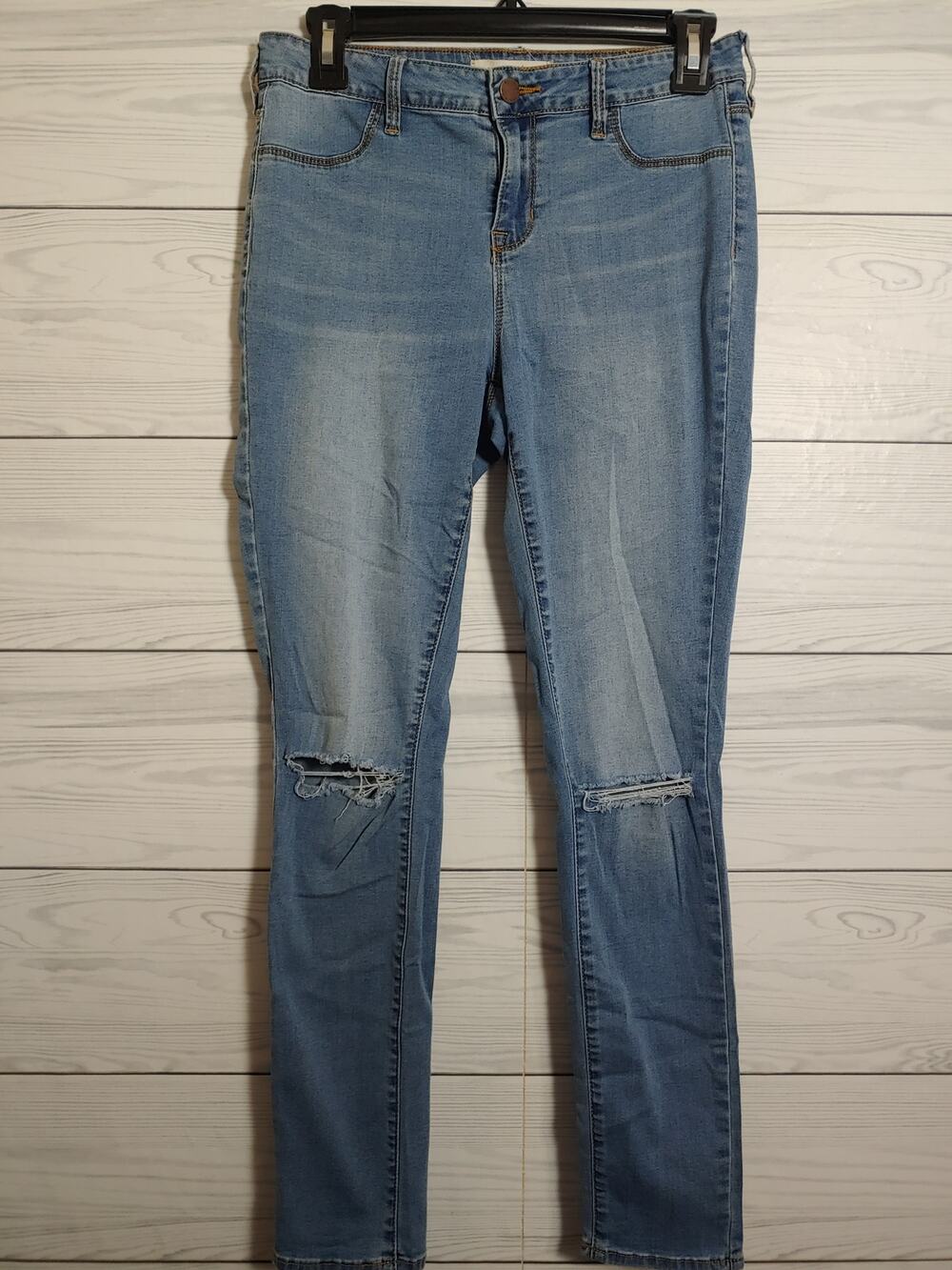 Womens Bullhead Denim light wash Mid Rise jegging size 29